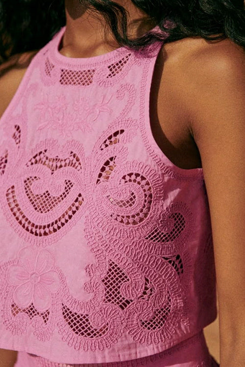 Trixiedress Sleeveless Hollow Out Lace Crop Top